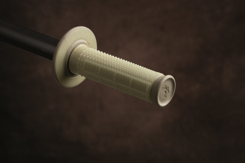 Puños Renthal Dual Kevlar MX tapered medio cuadradillo gris G166